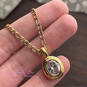 Crystal Clear Pendant Necklace